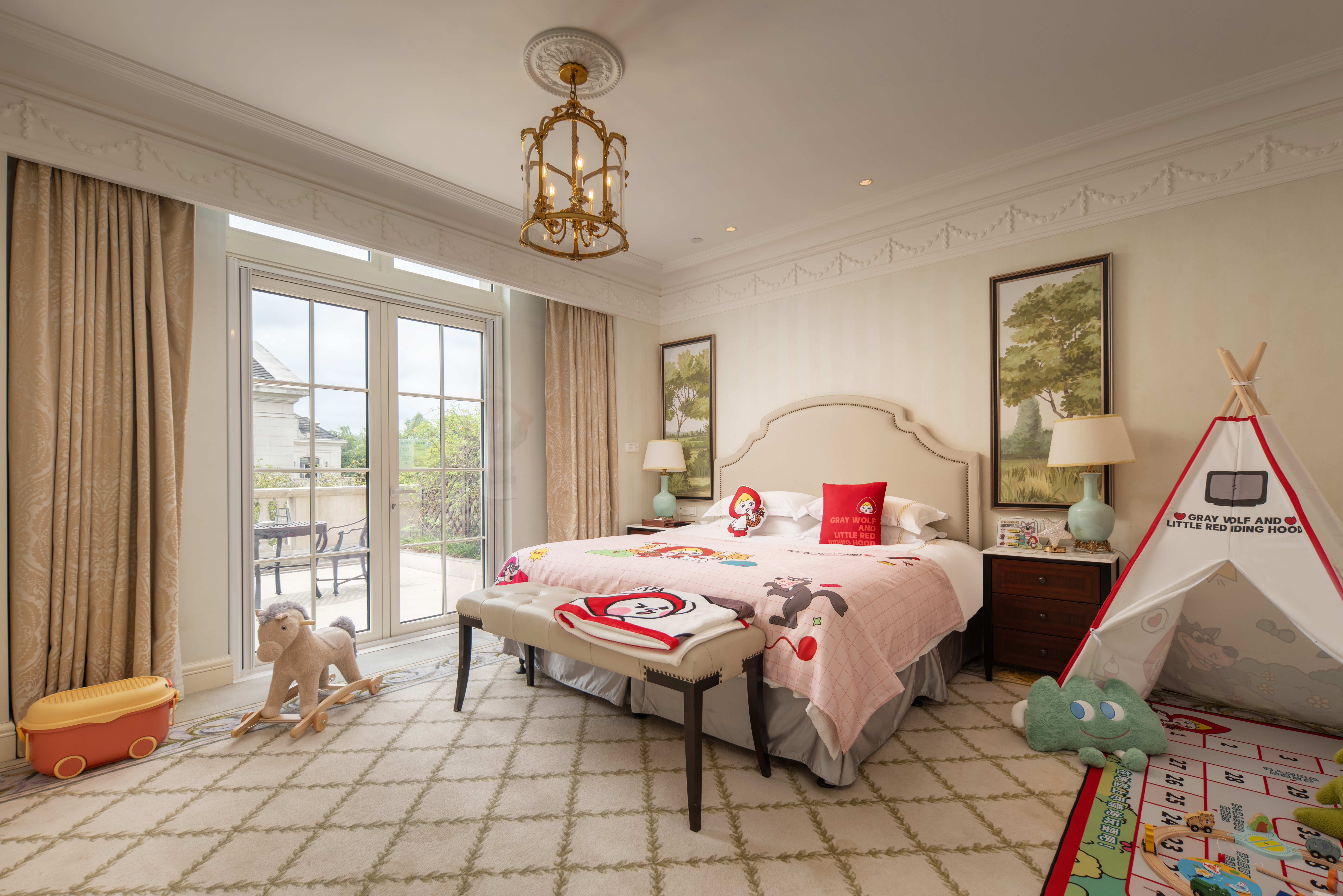格林童话主题露台大床房