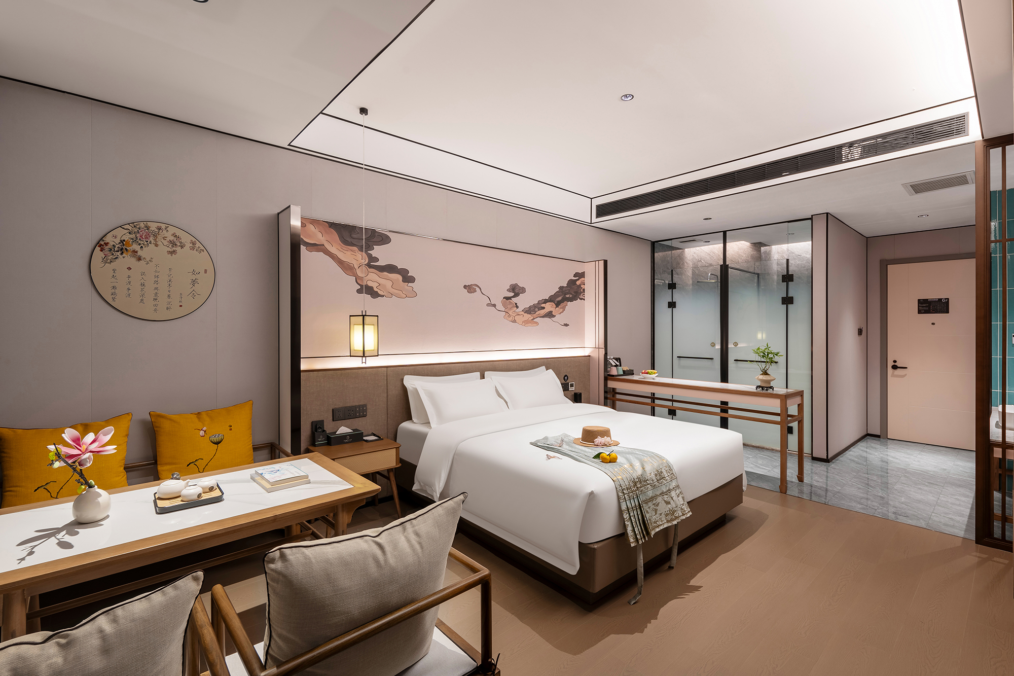 Elegant Smart Room (Double Bed)