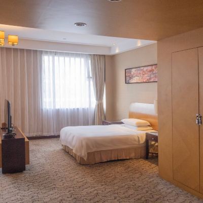 高級家庭套房｜雙臥雙衛 南京中山大廈優惠