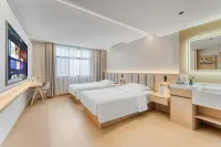 Luoping Hotel