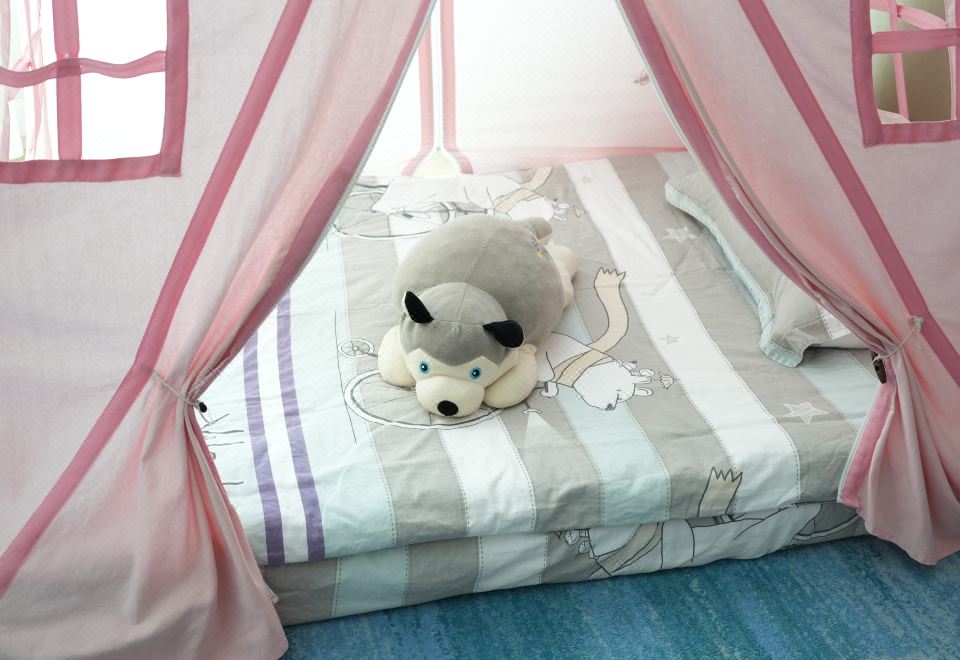 小黄鸭亲子主题房