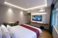 Heishui Shibai Hotel