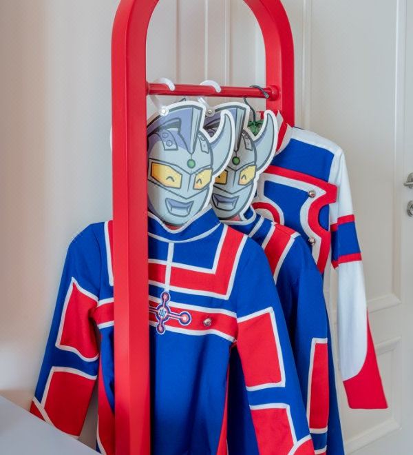 SeaView Garden Hotel QingdaoClassic Ultraman Theme Sea-view Grand Suite (War Chariot Bed + Slide Bunk Bed + Command Desk)