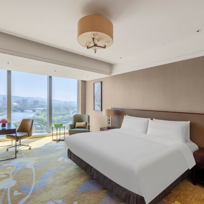 高級尊榮客房（一室一廳） 義烏香格里拉大飯店優惠