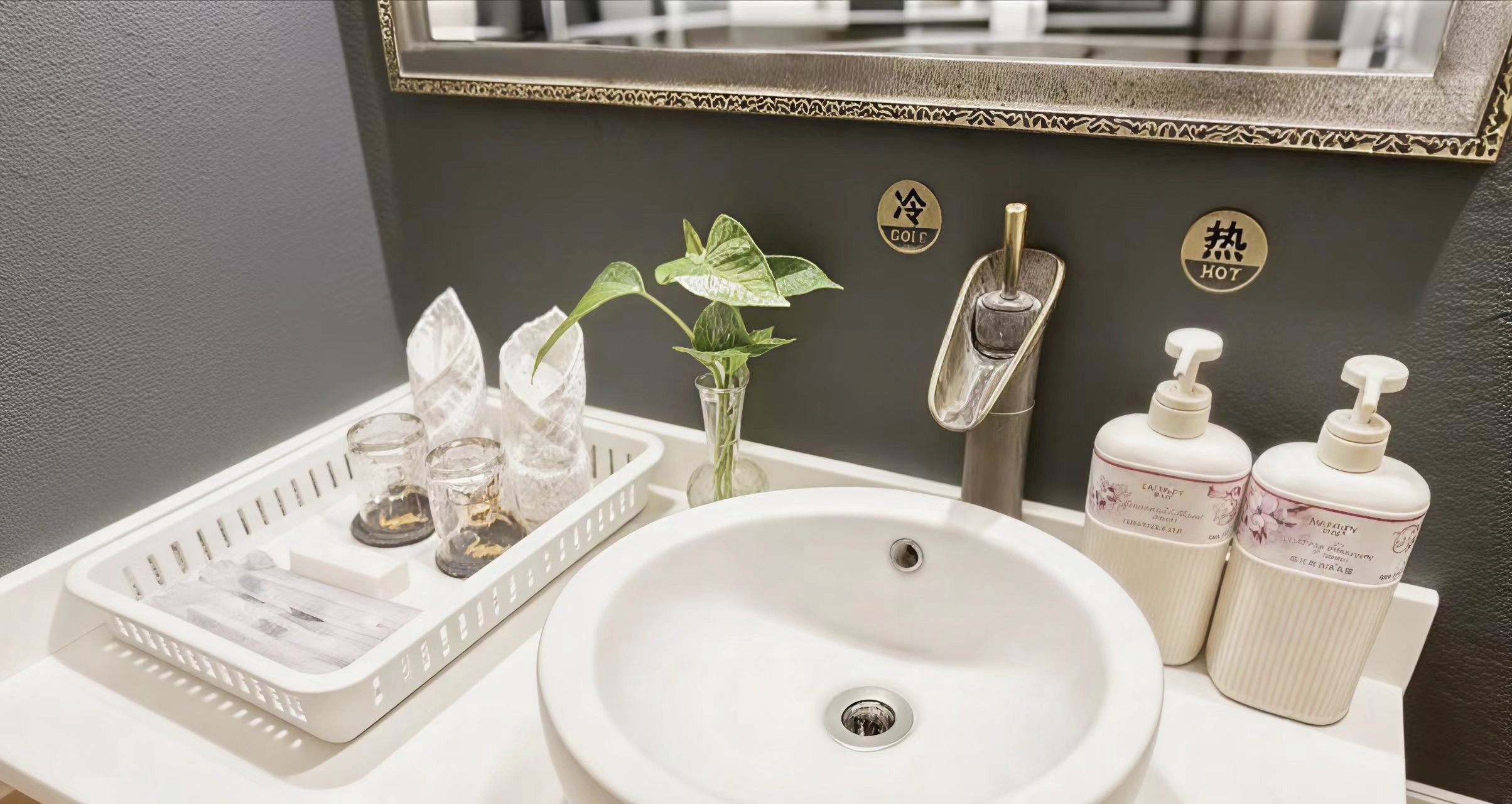 Yajiang Motel TibetDeluxe King Room