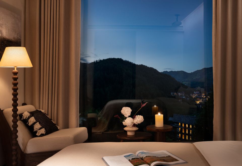 菘蓝.观景大床房-零压床垫︱智能客控︱极米投屏