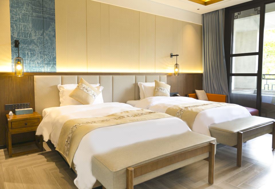 Wyndham Grand Plaza Royale Fengshun Hot Springs ResortHot Spring Room - Mountain-View (2 Beds) (Soaking Tub)