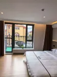 Zhenyue Hotel (Arxan Railway Station Hot Spring Scenic Area)