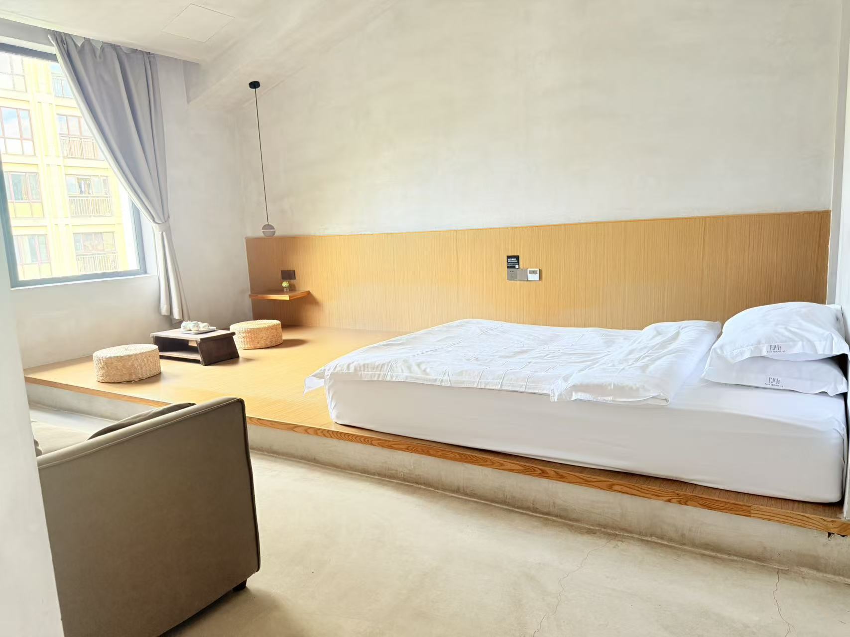 沐晨静谧双床浴缸套房