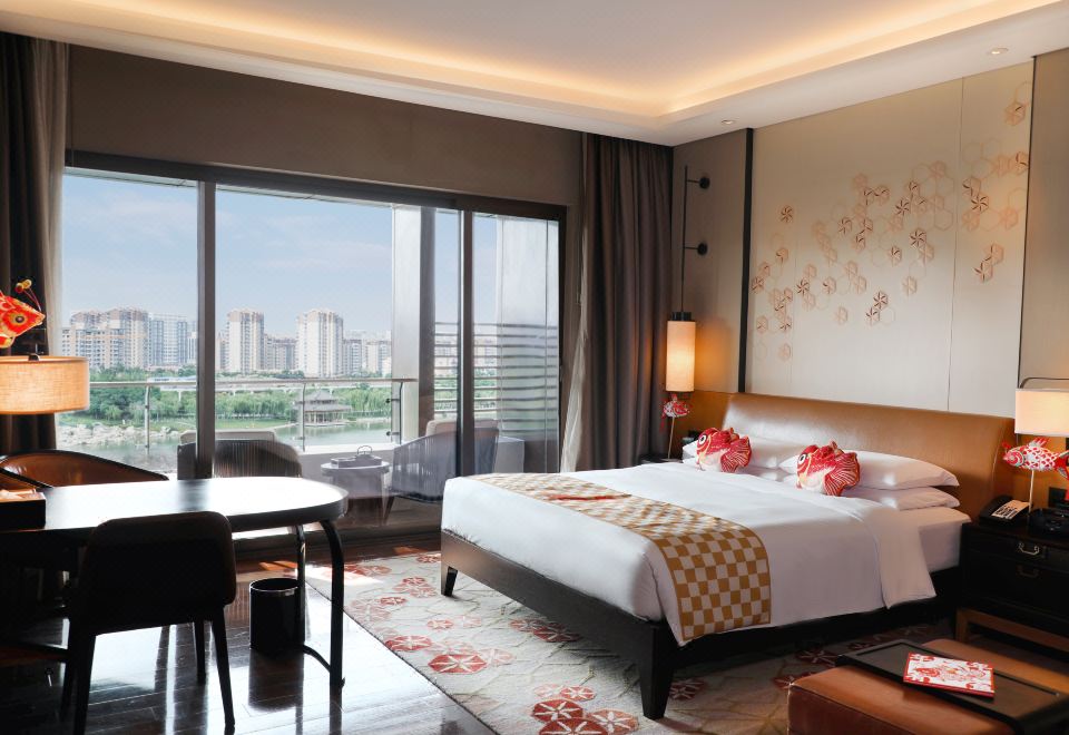 Hyatt Regency Xi'anIntangible Cultural Heritage Family Theme Room