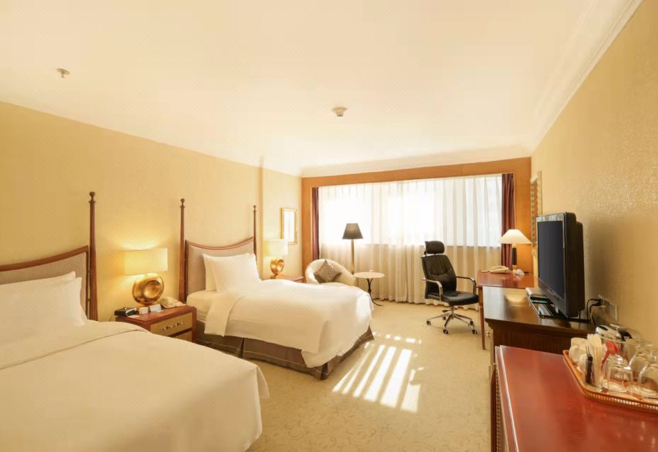 Crowne Plaza QingdaoCrowne Plaza Executive Room-Two Beds