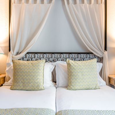 Standard Twin Room Villa Alessandra Paris Promo Code