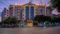 Vienna 3 Best Hotel (Xishuangbanna Menghai Meng Barak International Resort Jingguan Road)