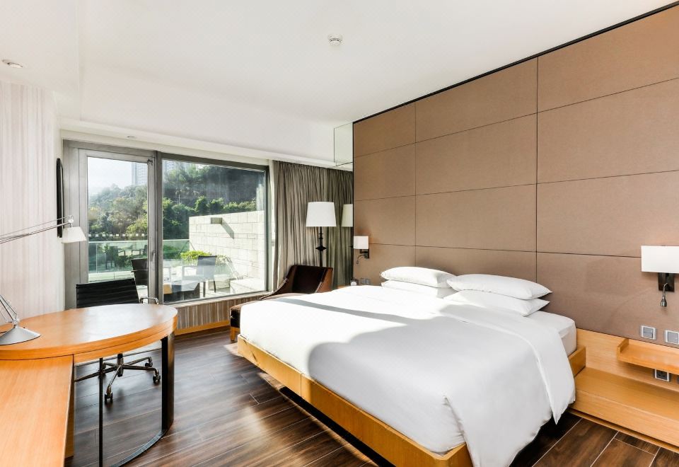 标准客房连露台（大床）