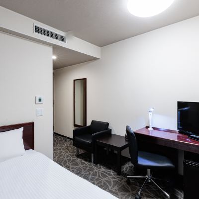 雙人床房 可吸菸 名古屋合歡樹飯店優惠