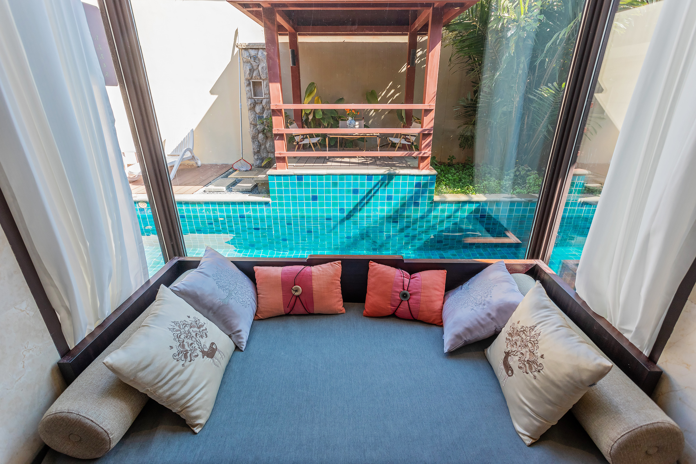 私家泳池别墅·一室一厅