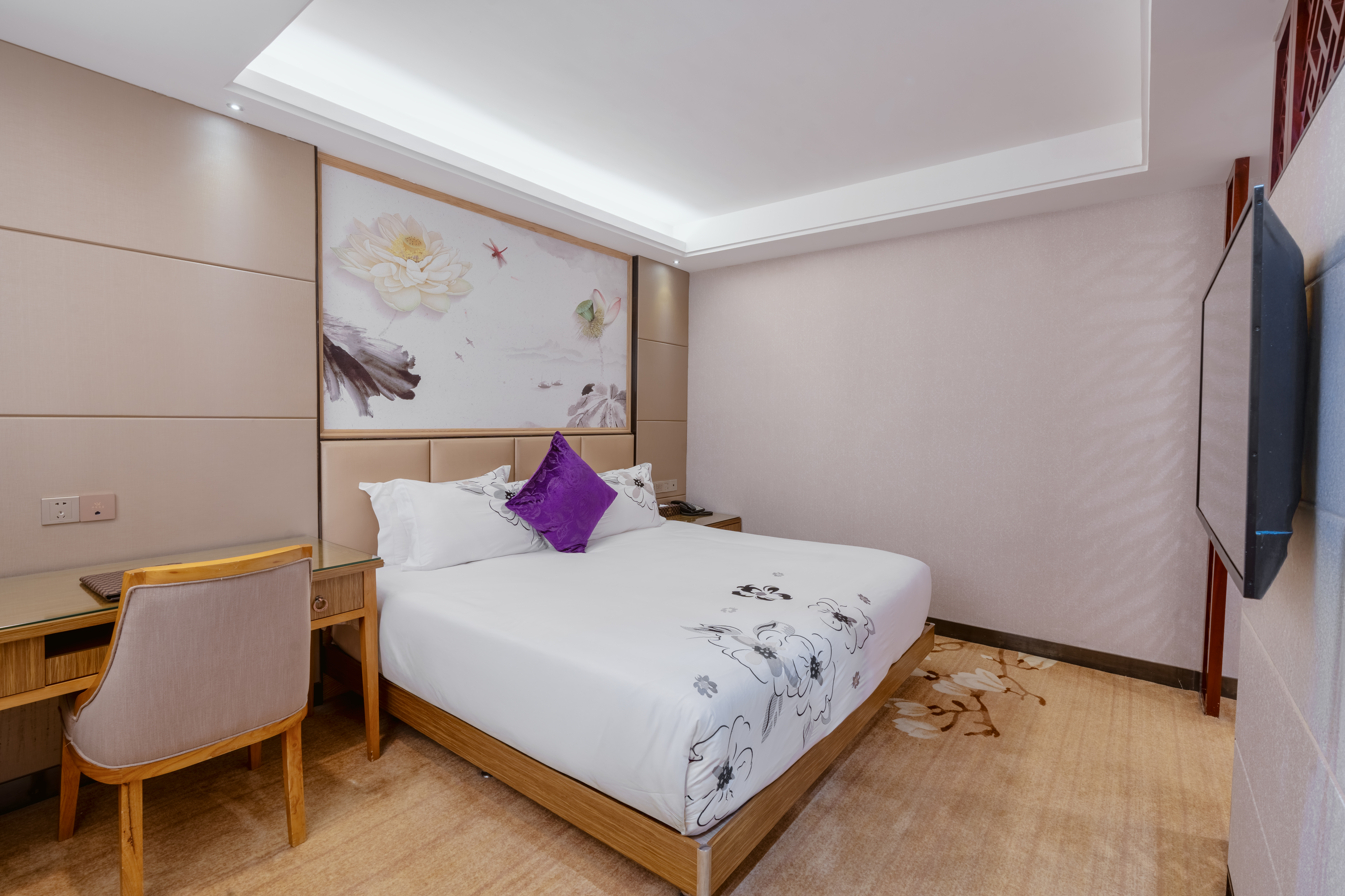 行政套房（小冰箱+保险柜+浴缸）