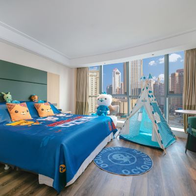 假日行政豪華海底小縱隊主題房 青島中心假日飯店優惠