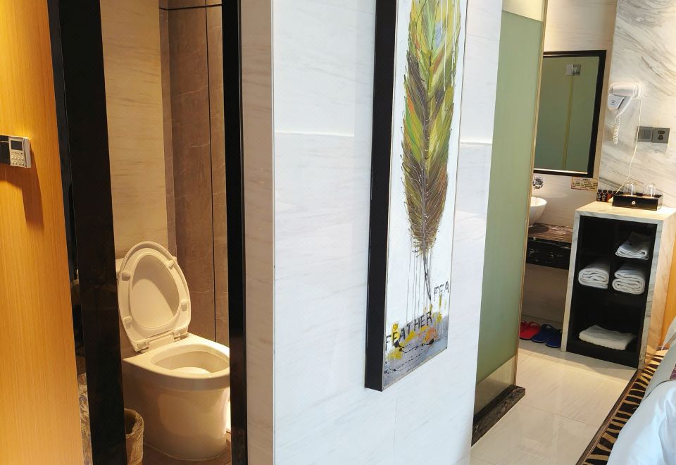 璀璨全河景大床房