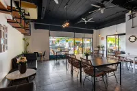 Kata Station Boutique Hotel, Kata Beach