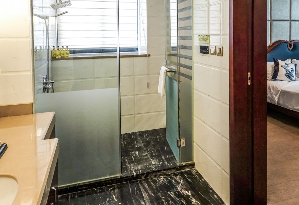 Mushan Qinyuan Meeting Holiday Hotel Superior Suite