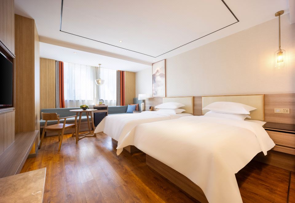 行政双床房（喜临门床垫+智能马桶+挂烫机+小冰箱）