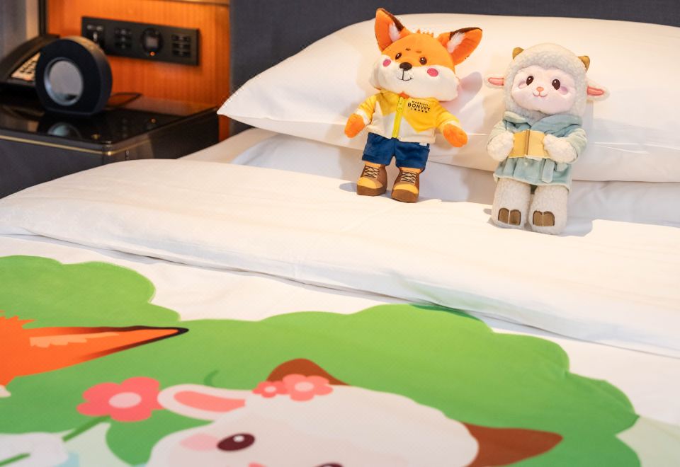 米娅的甜云密语尊贵双床房