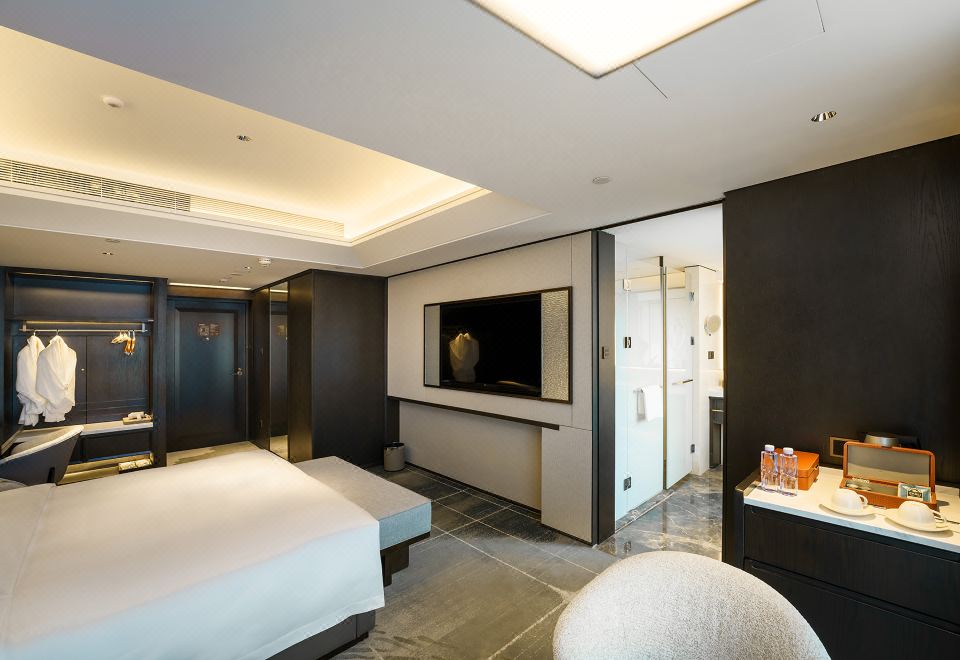 精选豪华大床房