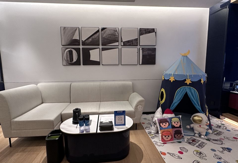 摩比世界火星任务主题亲子房