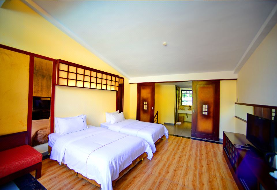 亲水别墅花园复式房|客房直达泳池|独立温泉池