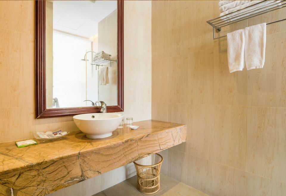 河景豪华套房两房一厅|独立温泉池