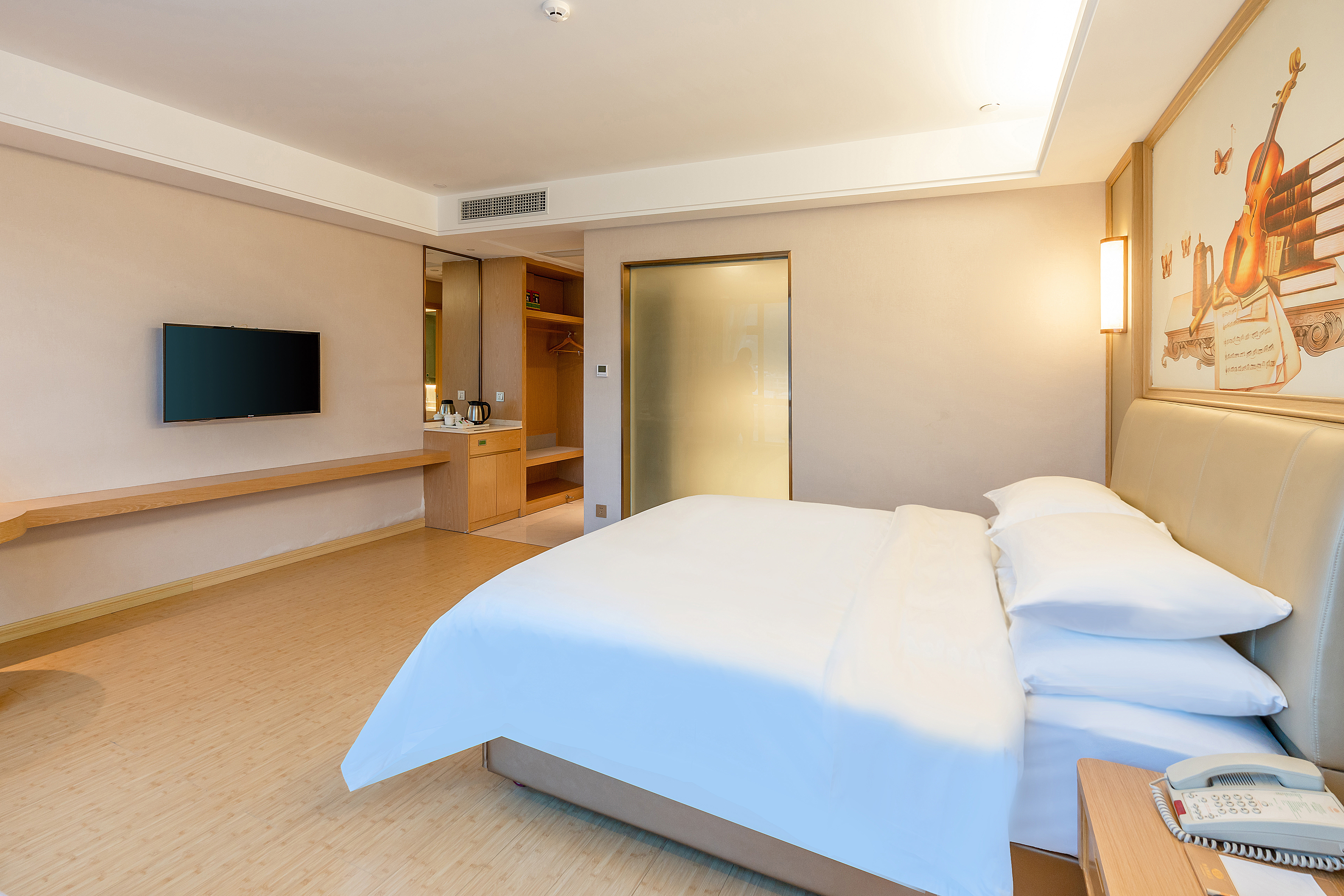 行政大床房（零压助眠床品+高端茶室）