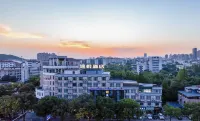 Tuyue Hotel