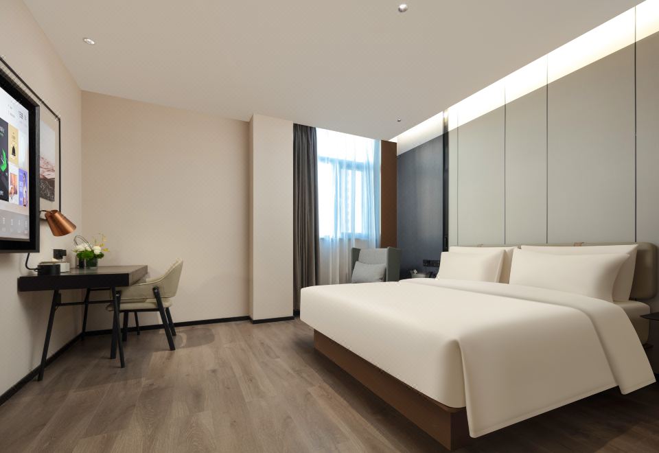 Executive Queen Room