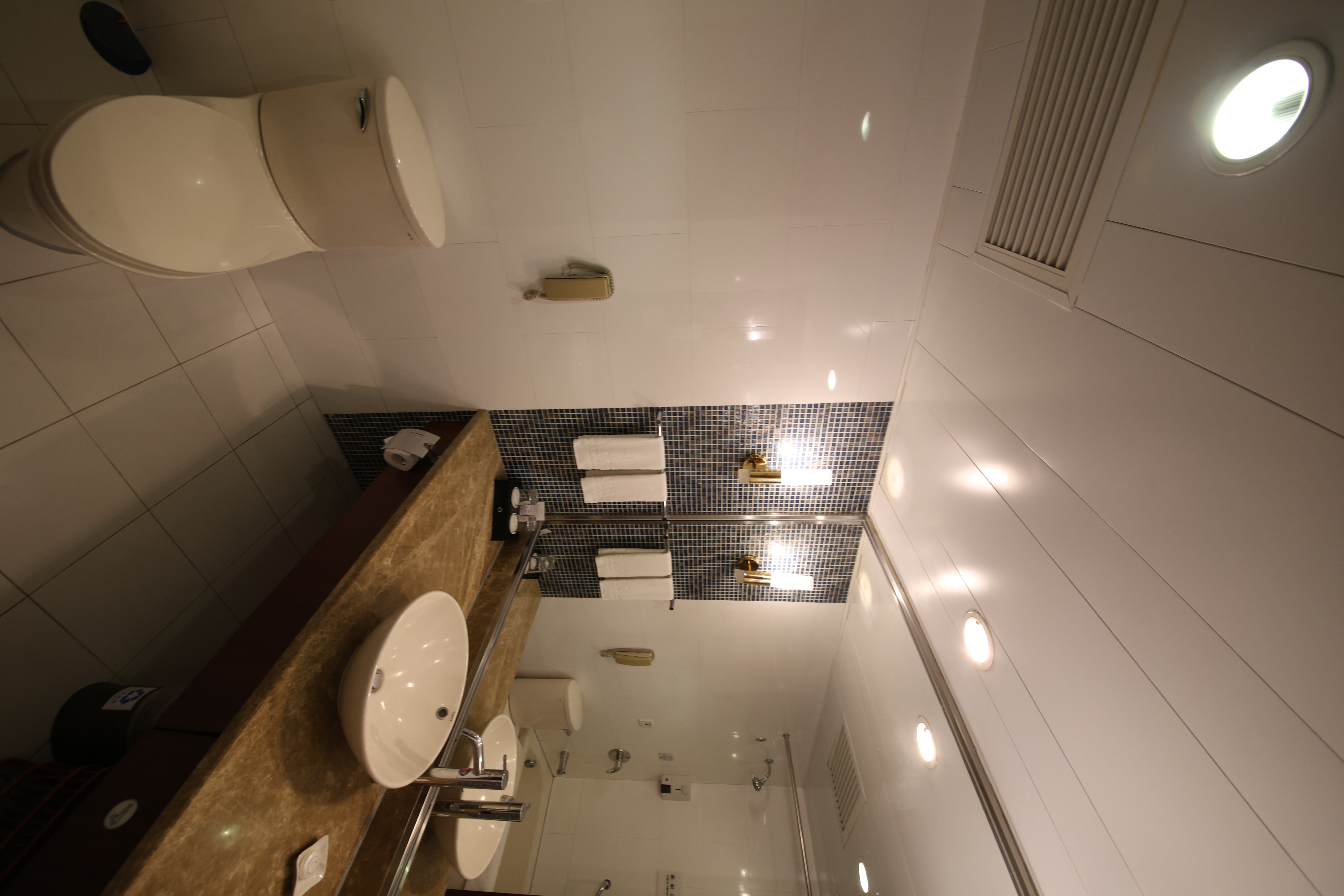 流花舒适大床房