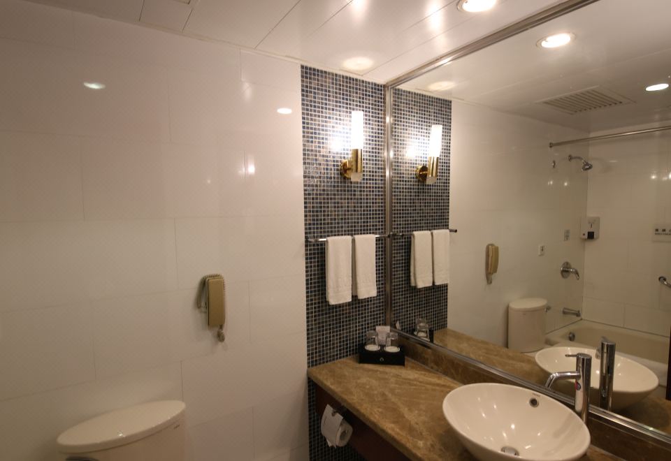 流花舒适大床房