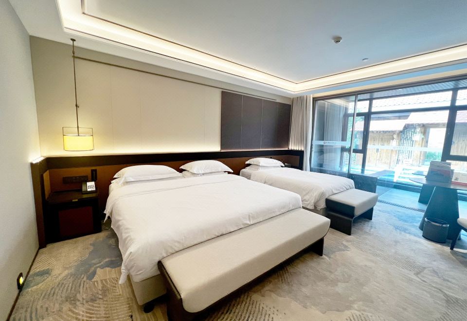 Baihualin Hot Spring Valley HotelYi Quan Shan Lu Private Hot Spring Family Room