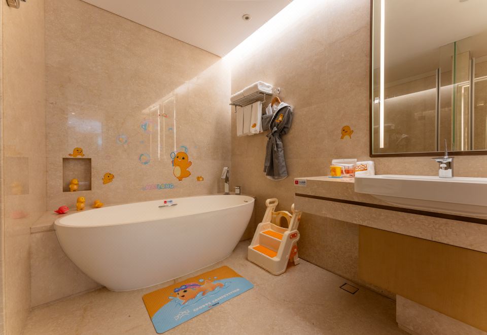 家庭灣景奶龍主題房