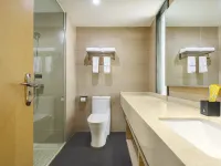 City Comfort Inn Hotel (Yining Airport Shanghai City) Hotels in Yining