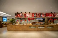 New Paris Hotel