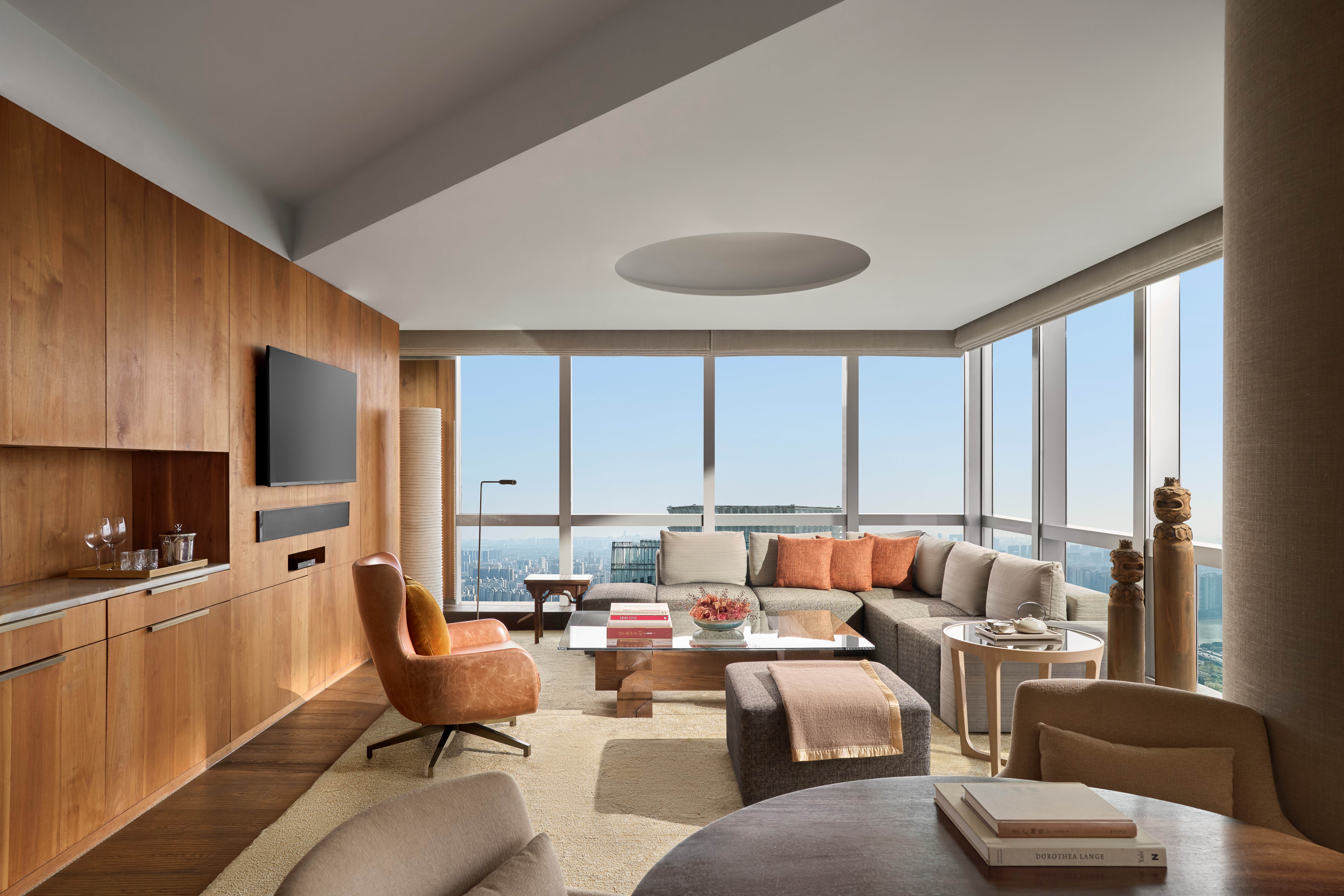 柏悅江景豪華套房（大床）