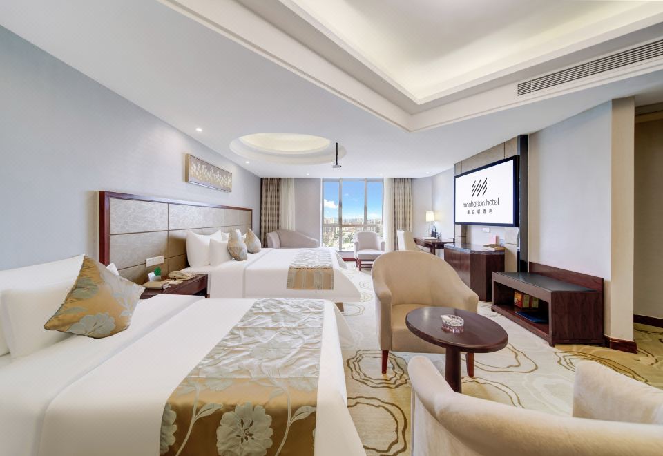 阳光家庭房（浴缸+小冰箱）