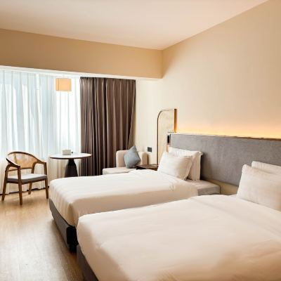 煥新豪華雙床房（智能馬桶+智能客控+徠芬吹風機） 山水時尚飯店（深圳華強北店）優惠