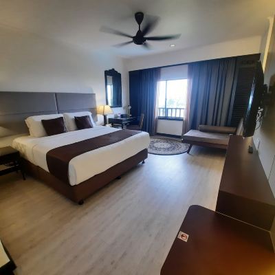 Premier Executive Room Resorts World Kijal Promo Code