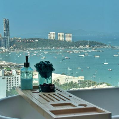 豪華海景客房（浴缸） WCC芭達雅EDGE中心邊緣飯店式公寓（Base 2期）優惠