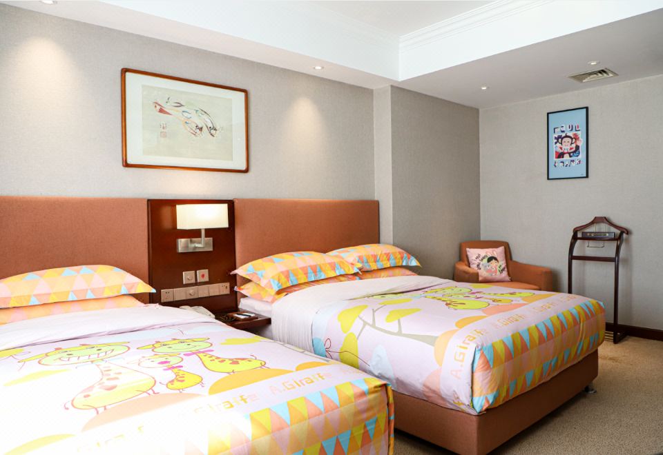 Feitian Hotel BeijingFamily Room