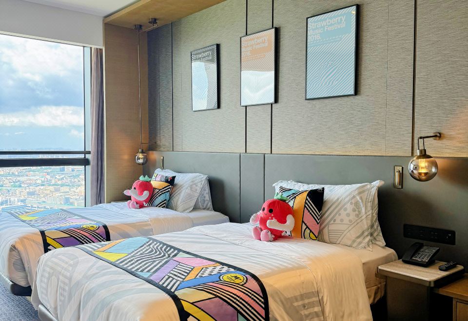 草莓音乐双床房