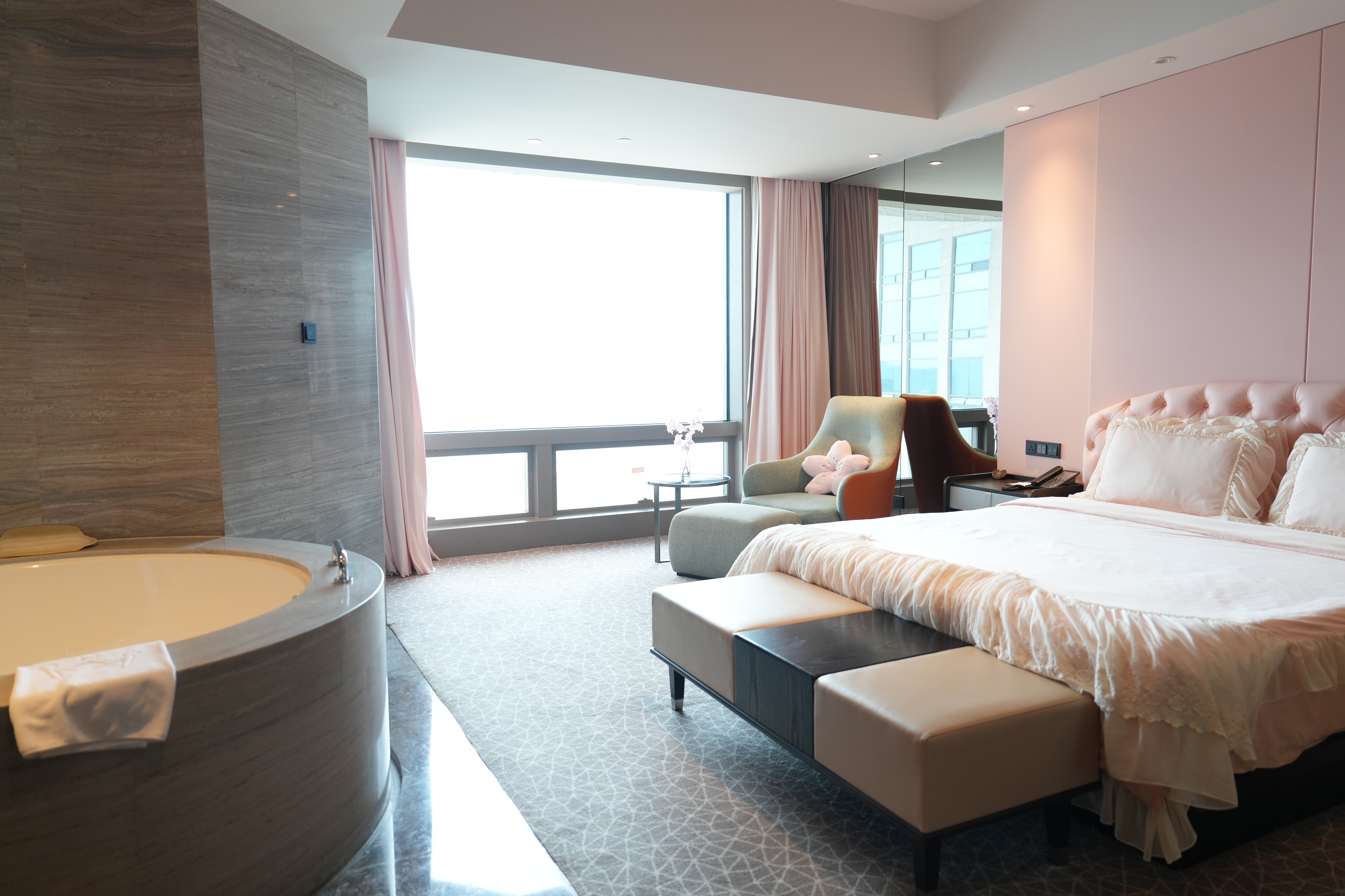 櫻花主題套房（Acca Kappa洗護用品）智能馬桶