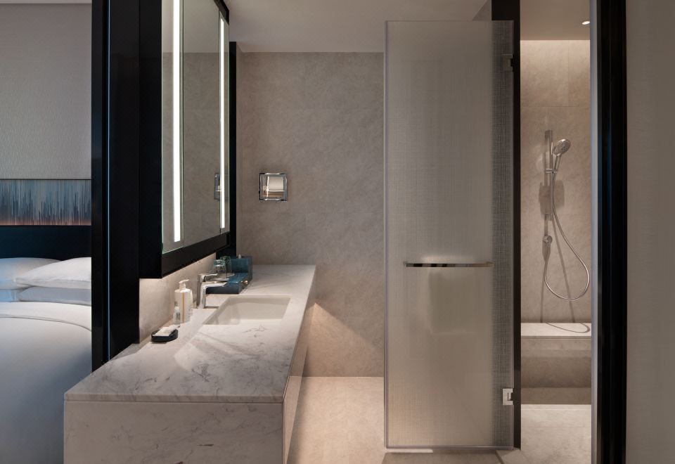 豪华家庭联通客房