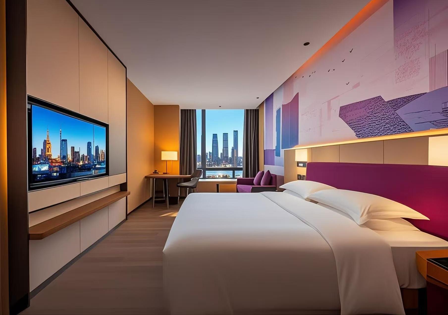 高级大床房「语音客控?零压床垫?深眠乳胶枕?智能马桶」